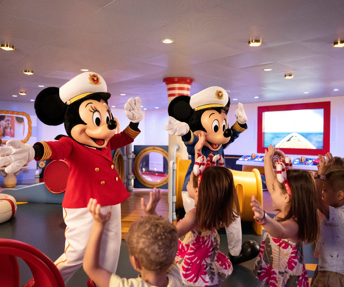 Mickey & Minnie Captain’s Deck
